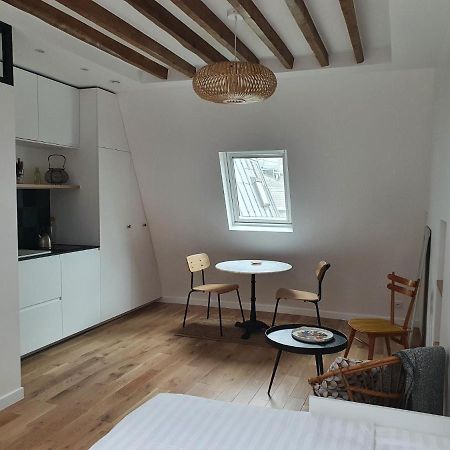 Chambre D'Hotes Confort Et Charme Paris 9Eme Esterno foto